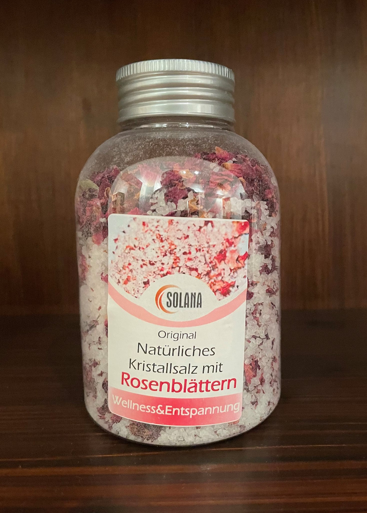 Bild von Kristall Badesalz mit Rosenblättern, 500g in einer Flasche